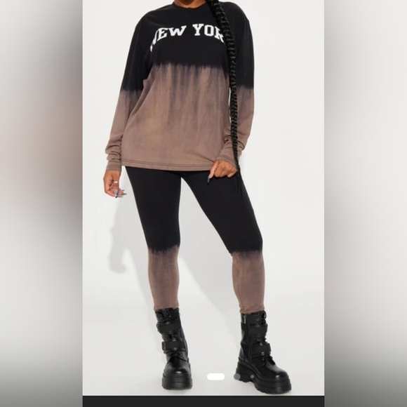 #068 Fashion Nova New York Graphic Ombre Long Sleeve Top & Legging - Picture 1 of 8